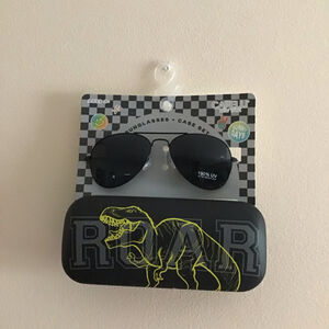 Kids Capelli Ny Roar Sunglasses with case NWT